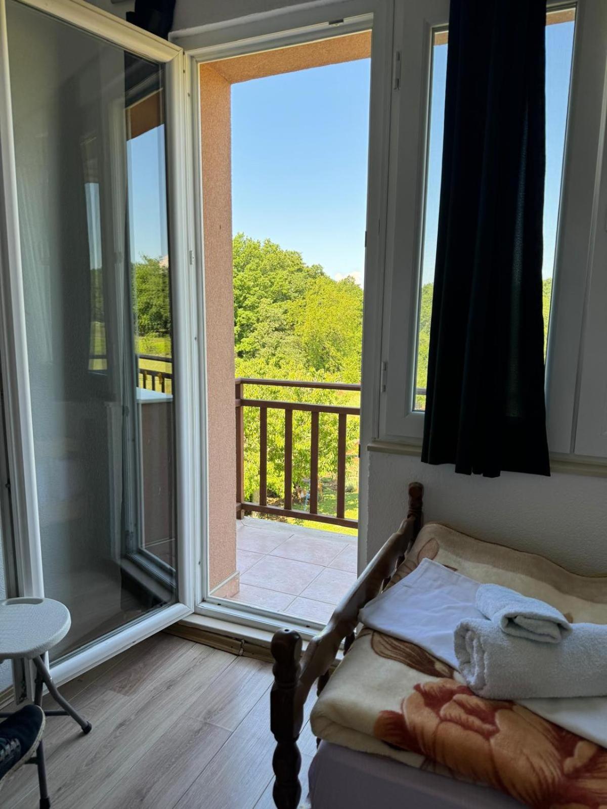 Pansion Ivanka Barac Medugorje Ruang foto