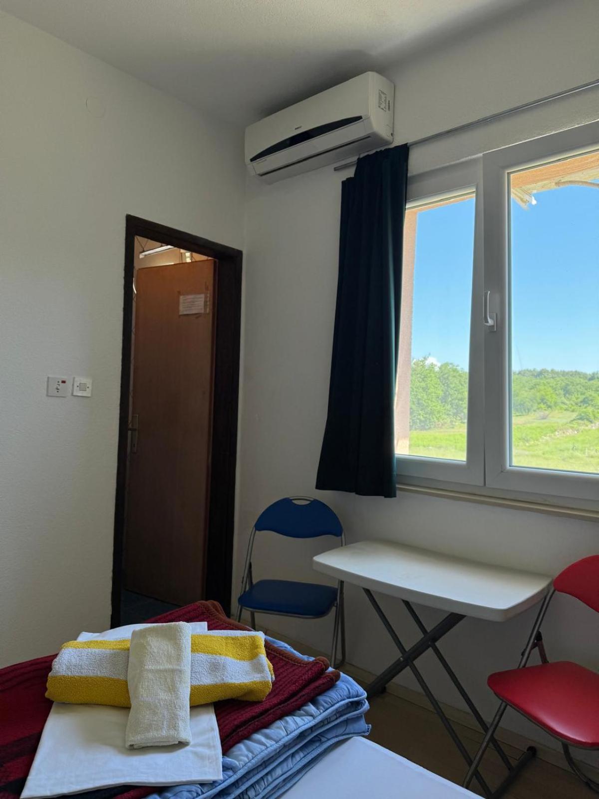 Pansion Ivanka Barac Medugorje Ruang foto